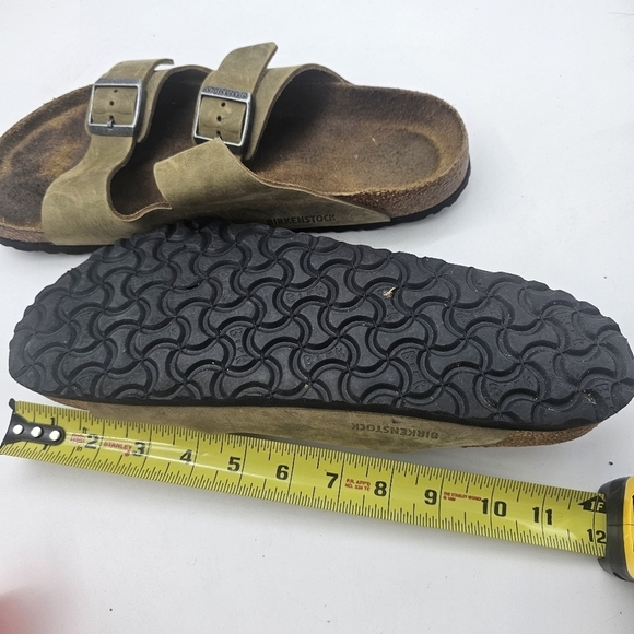 Birkenstock Arizona Two-Strap Sandals – Olive Green – Size Approx. US 10 main image 8